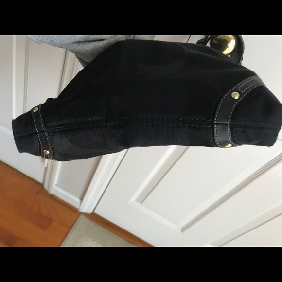 EUC Coach Bag - Picture 5 of 7